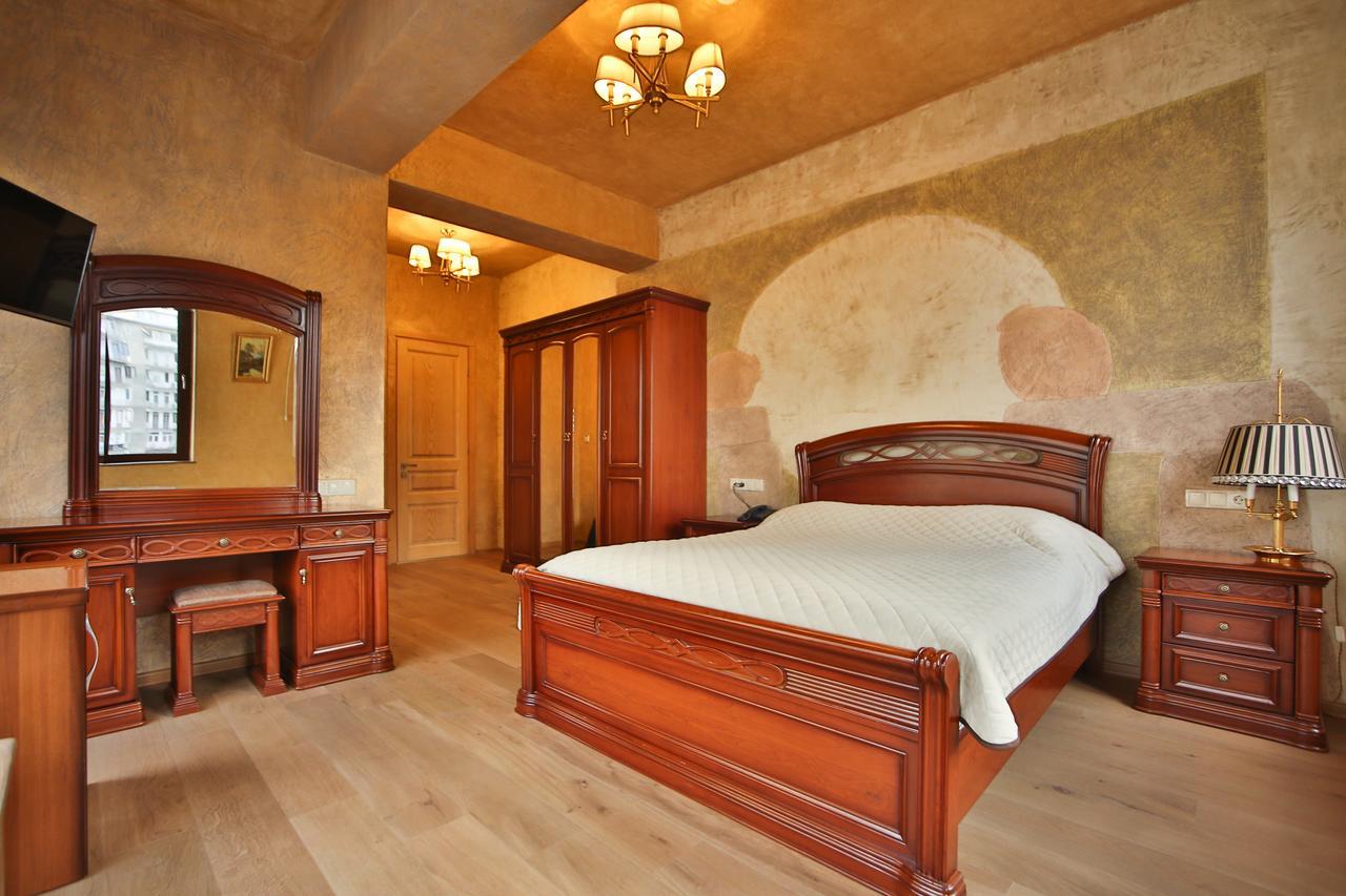 Hotel Wine Palace Tbilisi Bagian luar foto